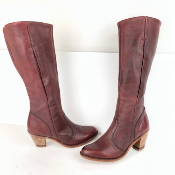 Dexter Shoes - Dexter 7 Leather Tall Riding Boot Heeled Zip